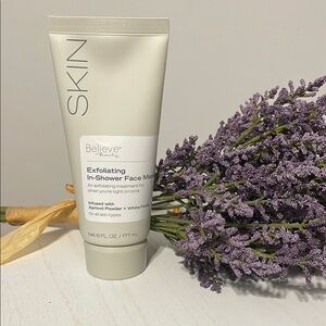 Exfoliating In-Shower Face Mask - Cream